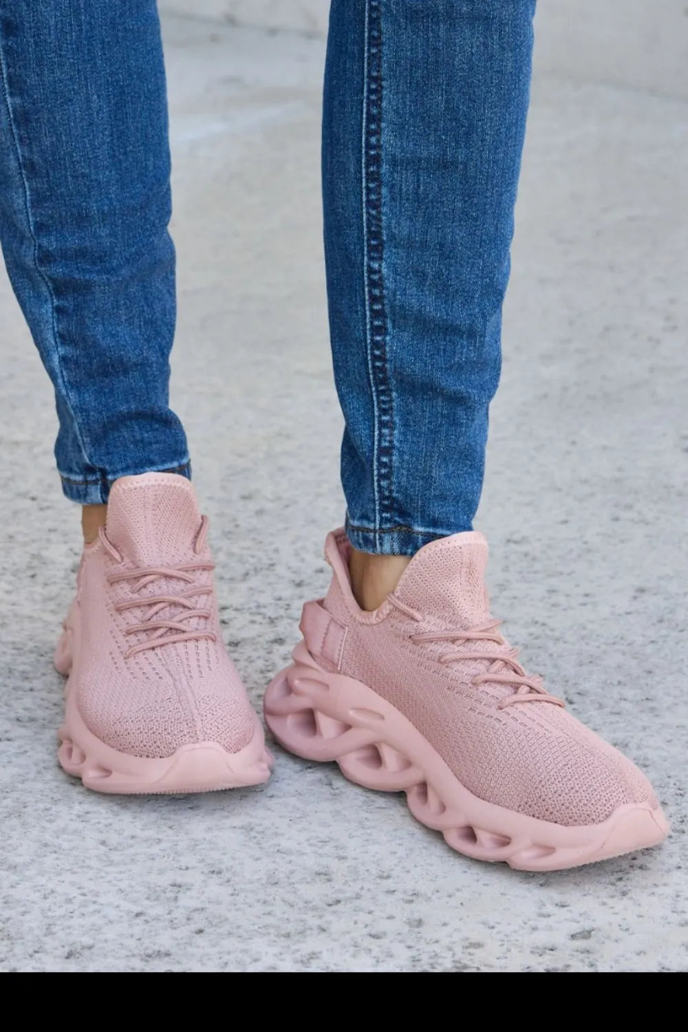 4df688aa-bb69-4d81-a6a8-d16ac3e48804-Max